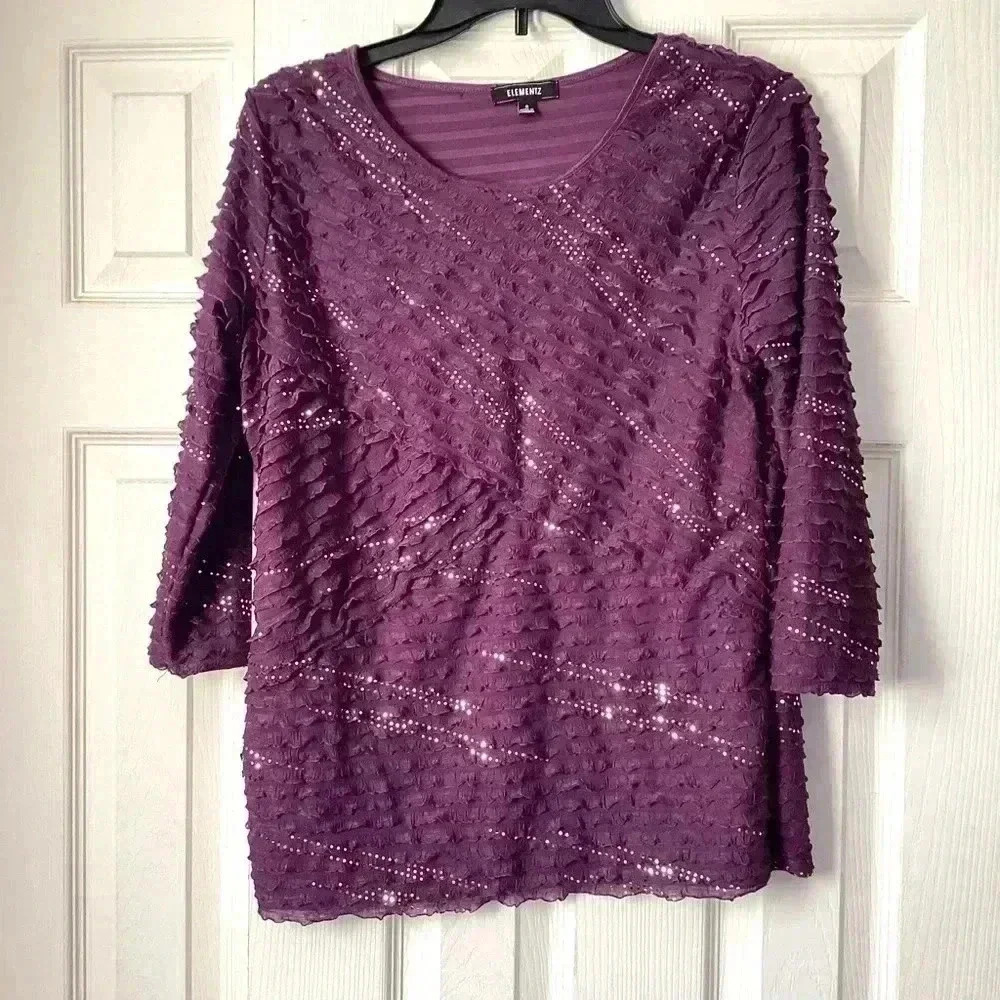 ELEMENTZ  Beautiful Plum Purple Scalloped Accent Gold Sequin Size Small